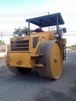ขายรถบดสามล้อเหล็ก SAKAI R1 ขนาด 10 ตัน เครื่อง EC100 รถพร้อมใช้งาน เอกสารซื้อขาย ขายรถบดสามล้อเหล็ก SAKAI R1 ขนาด 10 ตัน เครื่อง EC100 รถพร้อมใช้งาน เอกสารซื้อขาย
