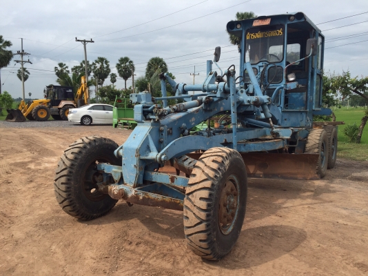 ขายรถเกรด ขนาดกลาง  เล่มทะเบียน