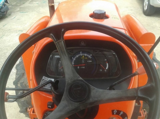 ขายรถไถ KUBOTA L4708 อุปกรณ์ ดันหน้า ผานหลัง รถสวยสภาพดี เอกสารถูกต้อง เล่มทะเบียนพร้อมโอน ราคา380,000 สนใจโทร 090-8588220คุณนะ 093-3258446คุณบิว หรือเข้าดูสินค้าอื่นๆได้ที่ www.narong2truck.com หรือ www.truck.in.th/498 หรือเพจFacebook ณรงค์ ซื้อขายรถมือส