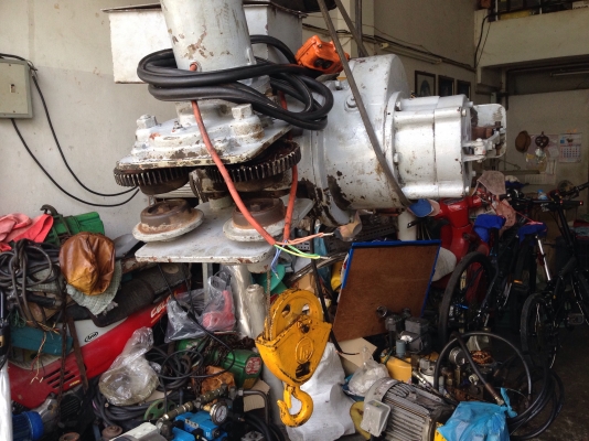 ขายรอกสลิงไฟฟ้า 1ton. Toyo made in Japan พร้อมตัวเดิน อุปกรณ์ครบ ต้องเดินระบบไฟนิดหน่อยครับ