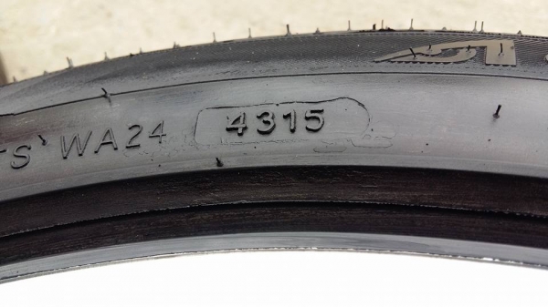 ขายล้อแม็กมือ2 weld v.2 18"ยางปี15 สนใจติดต่อ ตาเล็ก ล้อและยางครับ 081-3747940 ขายล้อแม็กมือ2 weld v.2 18"ยางปี15 สนใจติดต่อ ตาเล็ก ล้อและยางครับ 081-3747940