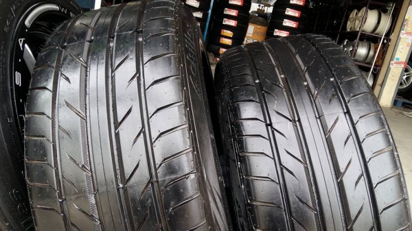 ขายล้อแม็กมือ2 weld v.2 18"ยางปี15 สนใจติดต่อ ตาเล็ก ล้อและยางครับ 081-3747940 ขายล้อแม็กมือ2 weld v.2 18"ยางปี15 สนใจติดต่อ ตาเล็ก ล้อและยางครับ 081-3747940