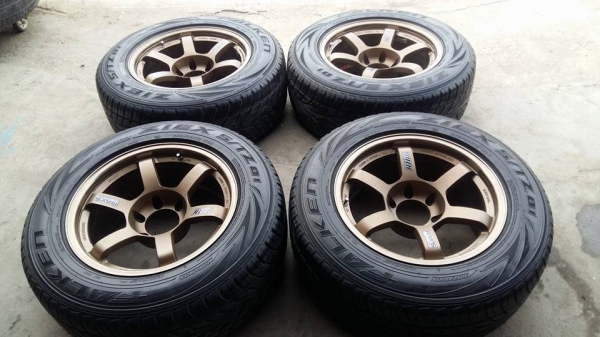 ขายล้อแม็กมือ2 te37suv 18" ยางปี14 สนใจติดต่อ ตาเล็ก ล้อและยางครับ 081-3747940