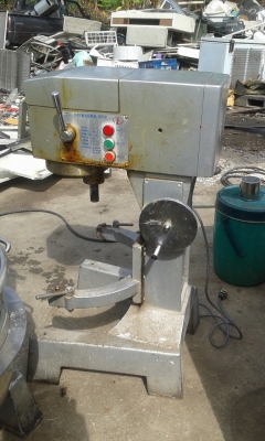 เครื่องตีแป้ง ตีไข่ ตีครีม ผสมอาหาร