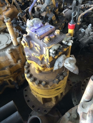 โป๊ะสวิง komatsu pc200-6 เครื่องคัมมิ้น เก่าญี่ปุ่น ราคา 140,000 บาท โป๊ะสวิง komatsu pc200-6 เครื่องคัมมิ้น เก่าญี่ปุ่น ราคา 140,000 บาท