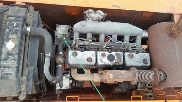 ถึงแล้ว แวะเข้ามาชมกันครับ รถขุด แบคโฮ ขนาดใหญ่ DAEWOO PC220-3 มีลายหัวเจาะ กระแทก