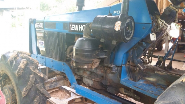 ขายรถไถ ฟอร์ด 6640 สองเพลา คานหน้า คาลาโล่