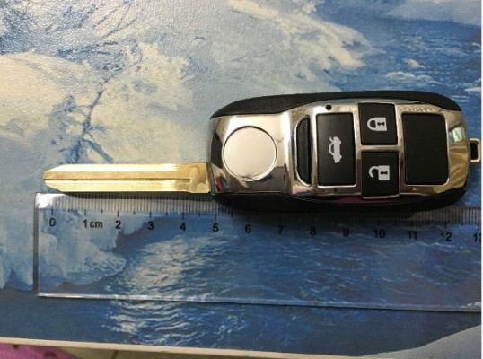 กุญแจพับ Toyota Vigo Fortuner Camry Altis Yaris Vios Innova Comuter กุญแจพับ Toyota Vigo Fortuner Camry Altis Yaris Vios Innova Comuter