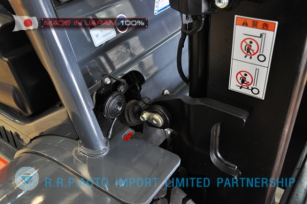 ขายรถโฟล์คลิฟท์มือสอง TOYOTA รุ่น 8FD30-31493 ราคา 595,000 บาท  นำเข้าจากประเทศญี่ปุ่น 100\% ไม่เคยใช้งานในไทย