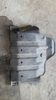 ถาดเหล็ก รองใต้เครื่อง อีซูซุ ดีแมก