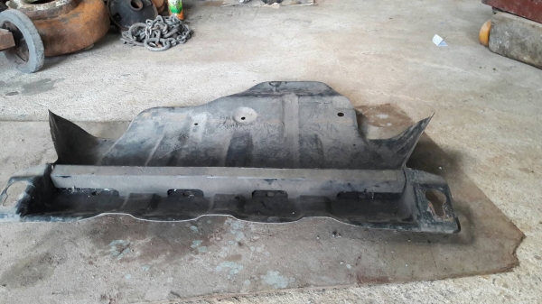 ถาดเหล็ก รองใต้เครื่อง อีซูซุ ดีแมก