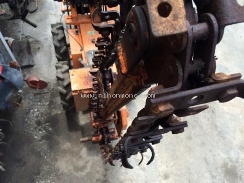 รถขุดร่องดินเดินตาม KAWABE FX-150W รหัสสินค้า 80903829 ดูสินค้าอื่นๆได้ที่ www.nihonmono.com รถขุดร่องดินเดินตาม KAWABE FX-150W รหัสสินค้า 80903829 ดูสินค้าอื่นๆได้ที่ www.nihonmono.com