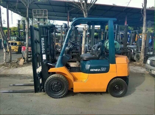 ขายด่วน รถฟอร์คลิฟท์ Toyota รุ่น 7 ขนาด 2.5ตัน