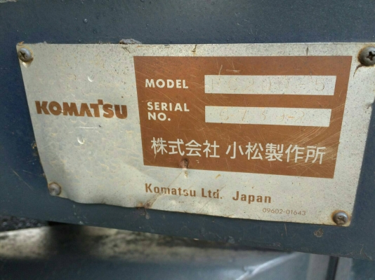 ขายด่วนKOMATSU200-5คอลโทรลสั้นสภาพสวยไฟฟ้ามี แอร์เย็น เอกสารพร้อมโทร0801515451