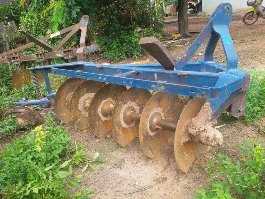 ด่วน........ขายผานหกตราช้างครับใบ26นิ้ว24000บาท0876743909 ด่วน........ขายผานหกตราช้างครับใบ26นิ้ว24000บาท0876743909