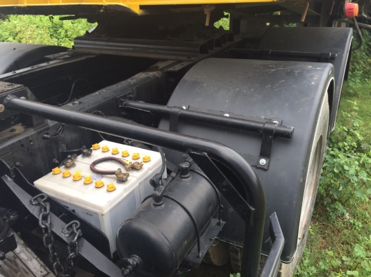 10ล้อหัวลาก320แรงและหางพื้นเรียบ3คานน... ปี50..รถสภาพดี ยางสวย หัวขาย1.25ล้าน หางขาย3.2แสน..