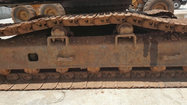 ขาย แบคโฮ KOBELCO SK200 MARK 3 รถพร้อมใช้งาน เอกสารเล่มทะเบียนครบ ขาย แบคโฮ KOBELCO SK200 MARK 3 รถพร้อมใช้งาน เอกสารเล่มทะเบียนครบ