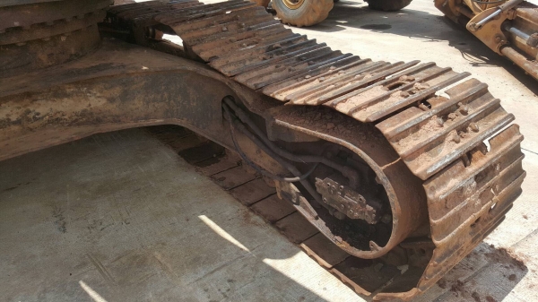 ขาย แบคโฮ KOBELCO SK200 MARK 3 รถพร้อมใช้งาน เอกสารเล่มทะเบียนครบ ขาย แบคโฮ KOBELCO SK200 MARK 3 รถพร้อมใช้งาน เอกสารเล่มทะเบียนครบ