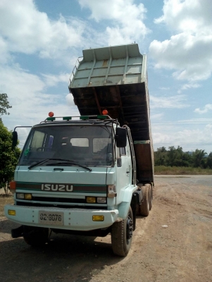 สิบล้อ อีซูชุ ร็อค FVZ32M195นางฟ้า สภาพดีสวยเดิมๆพร้อมใช้ ทะเบียนพร้อมโอน