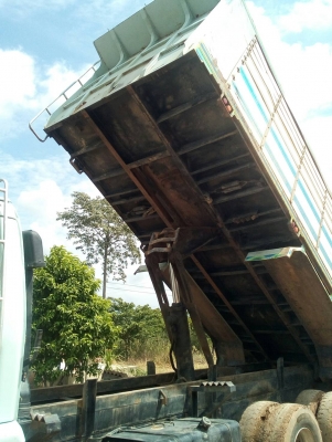 สิบล้อ อีซูชุ ร็อค FVZ32M195นางฟ้า สภาพดีสวยเดิมๆพร้อมใช้ ทะเบียนพร้อมโอน