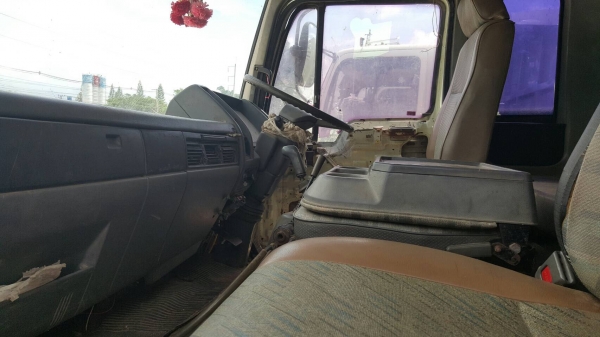 ขาย รถพ่วงดั้มแม่-ลูก HINO FM1M เครื่องเดิม EM100 220 แรงม้า เกียร์เดิม สโลว์กลาง แม่ดั้มสามมิตร ยางเต็ม ทะเบียนพร้อมโอนครับ