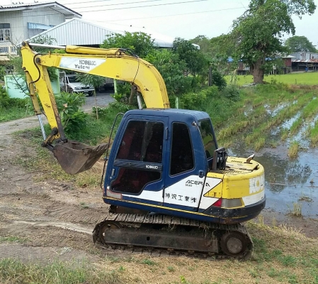 ขาย SK 60 M 3  ไฟฟ้าครบทุกจุด แอร์ครบ อินวอยน์  ระบบดีมากช่วงล่างเต็ม