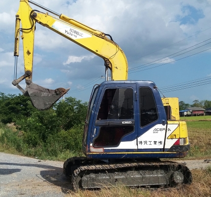 ขาย SK 60 M 3  ไฟฟ้าครบทุกจุด แอร์ครบ อินวอยน์  ระบบดีมากช่วงล่างเต็ม