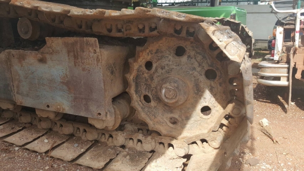 ขาย แบคโฮ KOMATSU PC200-2 รถสวยเดิมๆ เอกสารเล่มทะเบียนครบ