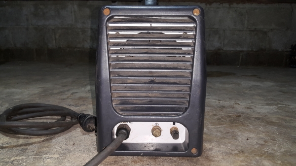 ขายตู้เชื่อมไฟฟ้า 2ระบบ kovet kv-200t tiger(ขอบคุณ พี่วรวุฒิ จากลพบุรี มารับของเองที่ฟาร์ม)