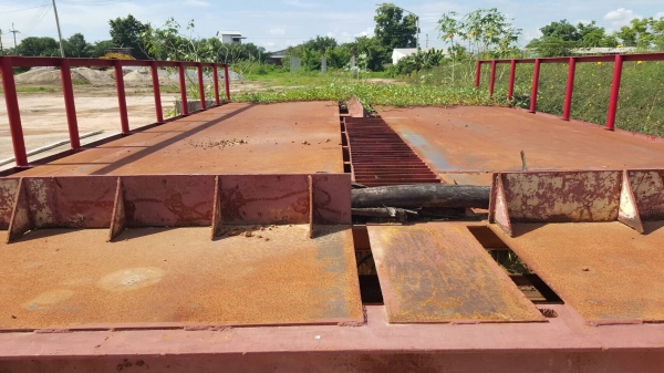 ขาย แท่นยกดั้ม สำหรับลานรับซื้อมันสำปะหลัง กว้าง 3.50 เมตร ยาว 6.50 เมตร ยกดั้มรถบรทุก 6 ล้อได้สบาย 
