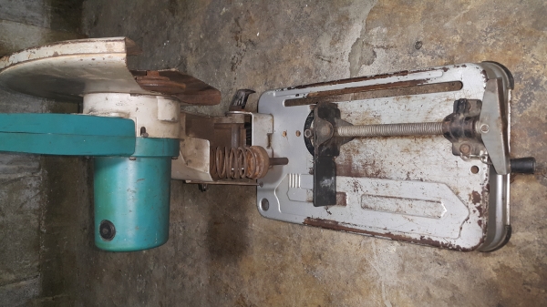 ขายไฟเบอร์ตัดเหล็ก makita 2414nb(ขอบคุณพี่เจี๊ยบ จากนครปฐม)