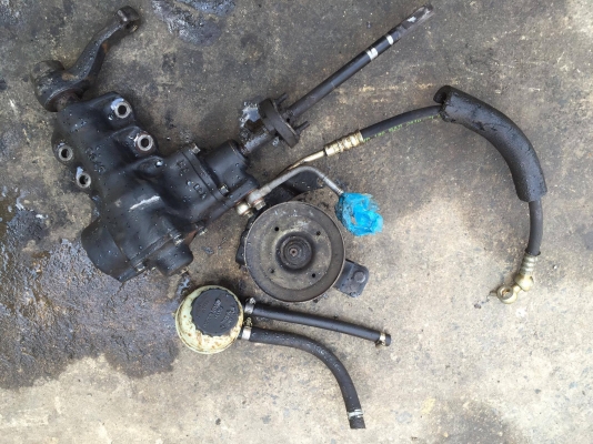 ขายครับเพาเวอร์รถนิสสัน พร้อมใช้งานทั้งชุด ขาย 3500 บาท