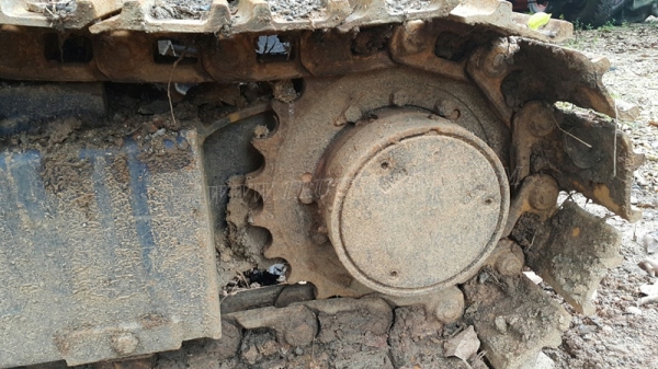 รถแบคโฮ KOMATSU PC28UU