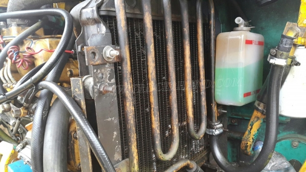 รถแบคโฮ KOMATSU PC28UU