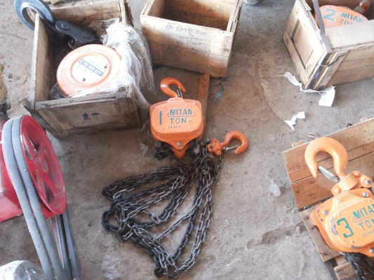 รอกโซ่ 1.5 ตันไม่เคยใช้งานสภาพสวย ราคาถูก มีหลายตัว