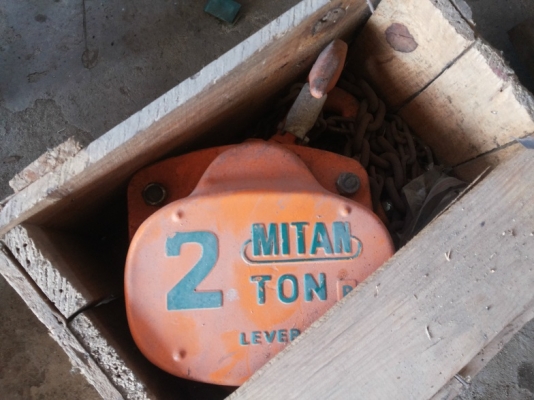 รอกโซ่ 1.5 ตันไม่เคยใช้งานสภาพสวย ราคาถูก มีหลายตัว