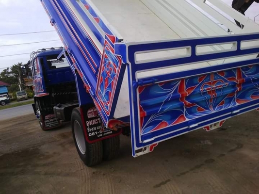 ขายรถบรรทุกหกล้อดัมพ์ Hino KL300 เครื่อง 168 แรง พร้อมใช้งาน ทะเบียนพร้อม