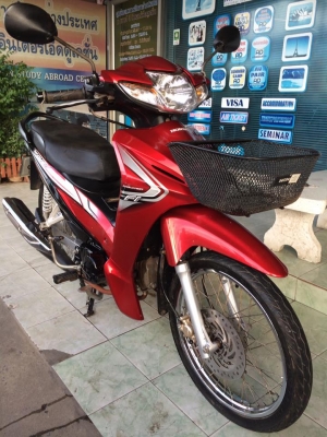 Honda Wave 110i Fi ตัวใหม่ รถปี58 สวยๆหัวฉีดประหยัดน้ำมัน พร้อมใช้งาน