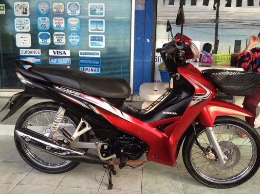 Honda Wave 110i Fi ตัวใหม่ รถปี58 สวยๆหัวฉีดประหยัดน้ำมัน พร้อมใช้งาน