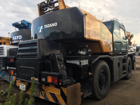 รถเครนมือสองคุณภาพจากประเทศญี่ปุ่น