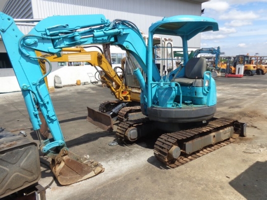 ขายรถขุด KUBOTA RX-302 ราคา 420,000 บาทโทร 085-8332943