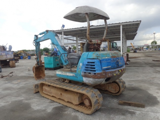 รถขุด Kubota k040 ปี 1995 ราคา420,000 สนใจโทร 085-8332943 รถขุด Kubota k040 ปี 1995 ราคา420,000 สนใจโทร 085-8332943