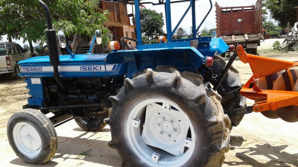 ขอบคุณเสี่ยจาก อ.วังน้ำเย็น จ.สระแก้วครับ ขายรถไถISEKI TS3510(35แรง)พร้อมผาน6 สวยๆพร้อมใช้งาน ขอบคุณเสี่ยจาก อ.วังน้ำเย็น จ.สระแก้วครับ ขายรถไถISEKI TS3510(35แรง)พร้อมผาน6 สวยๆพร้อมใช้งาน