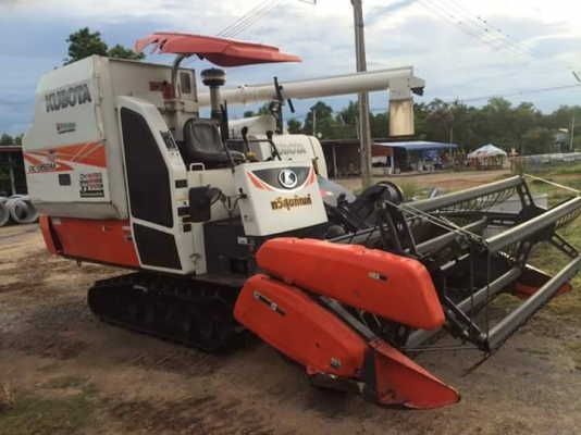 ขายรถเกี่ยวข้าว KUBOTA DC95GM PLUS ใช้งาน869 รถสวยสภาพดีมาก เอกสารพร้อมโอน ราคา750,000 สนใจโทร 090-8588220คุณนะ 093-3258446คุณบิว หรือเข้าดูสินค้าอื่นๆได้ที่ www.narong2truck.com หรือ www.truck.in.th/498 หรือเพจFacebook ณรงค์ ซื้อขายรถมือสอง (เว็บไซต์ส่วน