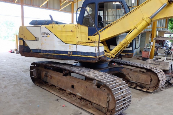 รถขุดเก่านอก KOBELCO SK 100 ราคา 850,000฿ โทร 085-8332943 รถขุดเก่านอก KOBELCO SK 100 ราคา 850,000฿ โทร 085-8332943