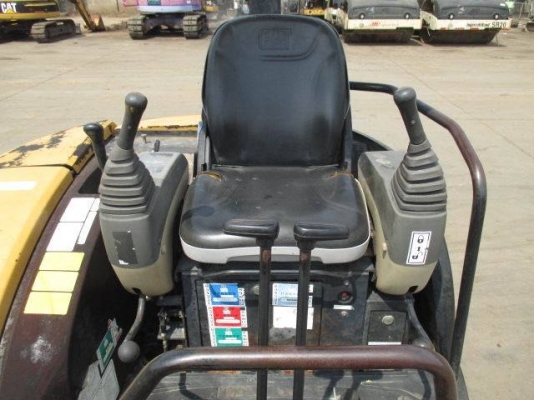 ขายรถขุด CATERPILLAR 303 CR ปี 2003 ราคา 430,000 บาท โทร 085-8332943