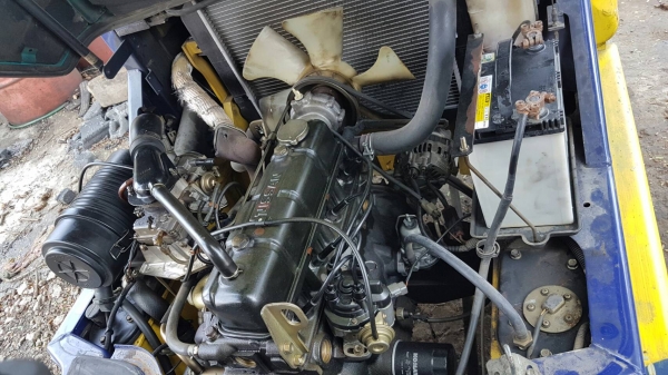 ขายด่วนรถยกKOMATSU FG25-14 ยก2.5ตันเสาสูง3เมตรยางตัน4เส้นรถนอกนำเข้ายังไม่เคยใช้งานในเมืองไทยเลย=รุ่นใหม่ขายถูกๆๆ