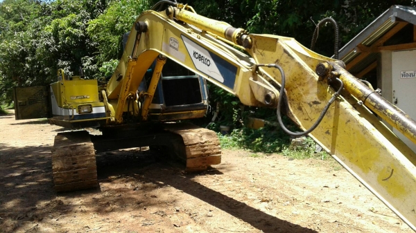 ขาย รถแบคโฮ 120 โกเบลโก้ มาร์คทู