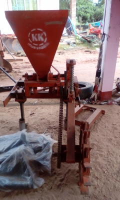 ขายเครื่องหยอดปุ๋ย