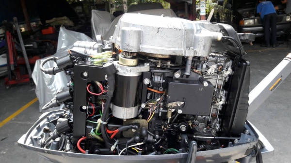 เครื่องเรือ YAMAHA 40 แรง สตาร์ไฟฟ้า+ทริม